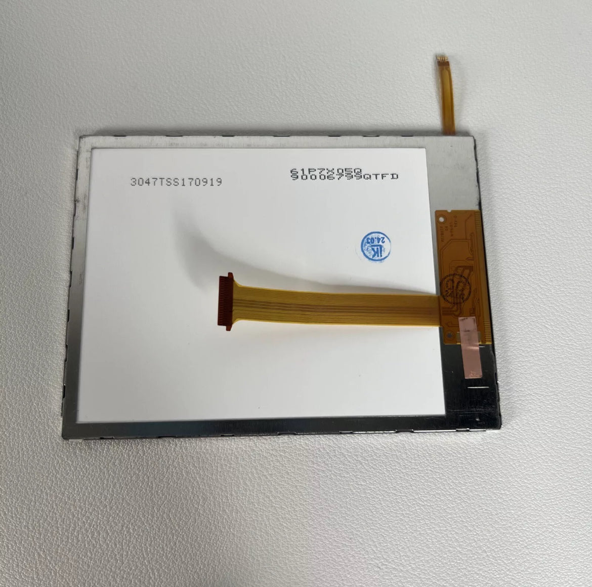 Nintendo 2DS XL Top and Bottom Screen Replacement
